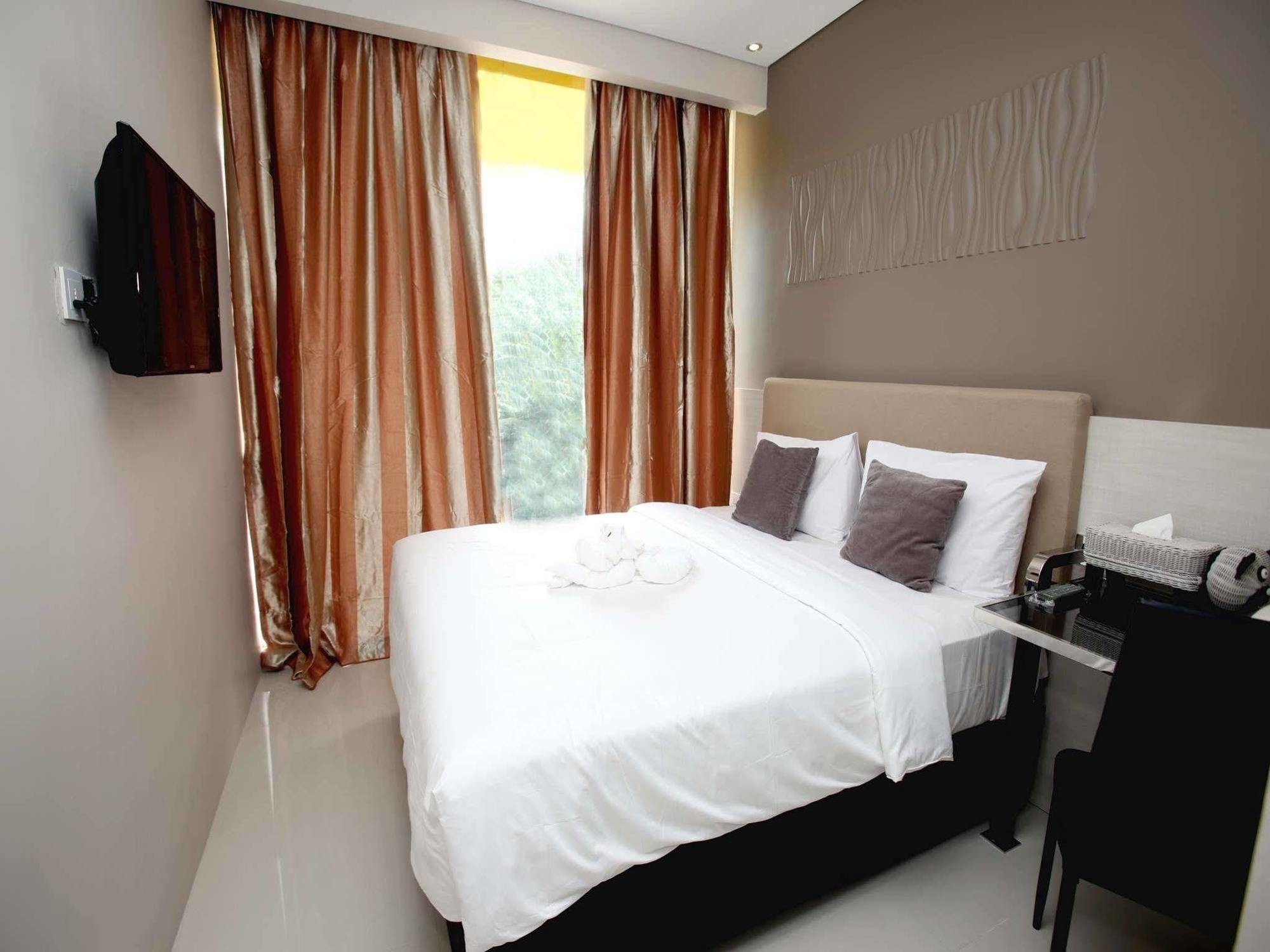 Hotel Verse Lite Gajah Mada 2*